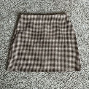 Tan/brown skirt- size small - new/never worn